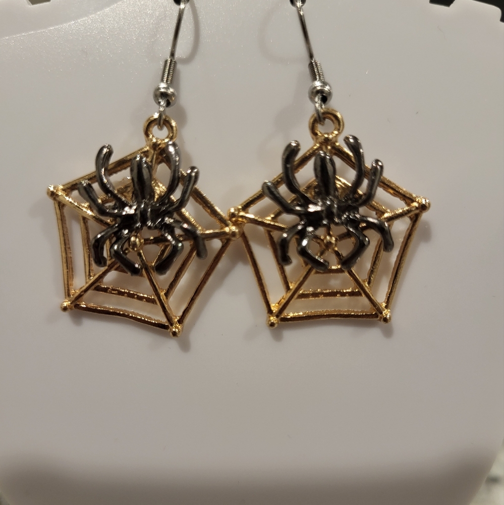 New Web Spider Drop Earrings